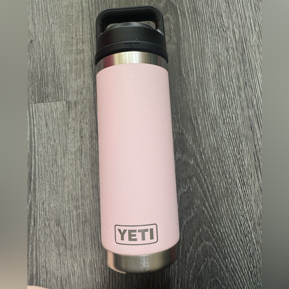 YETI Light Pink Insulated Bottle